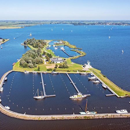 Welcome In - Houseboat 'Elysium' Met Eigen Aanlegsteiger Sneek - Offingawier Dış mekan fotoğraf